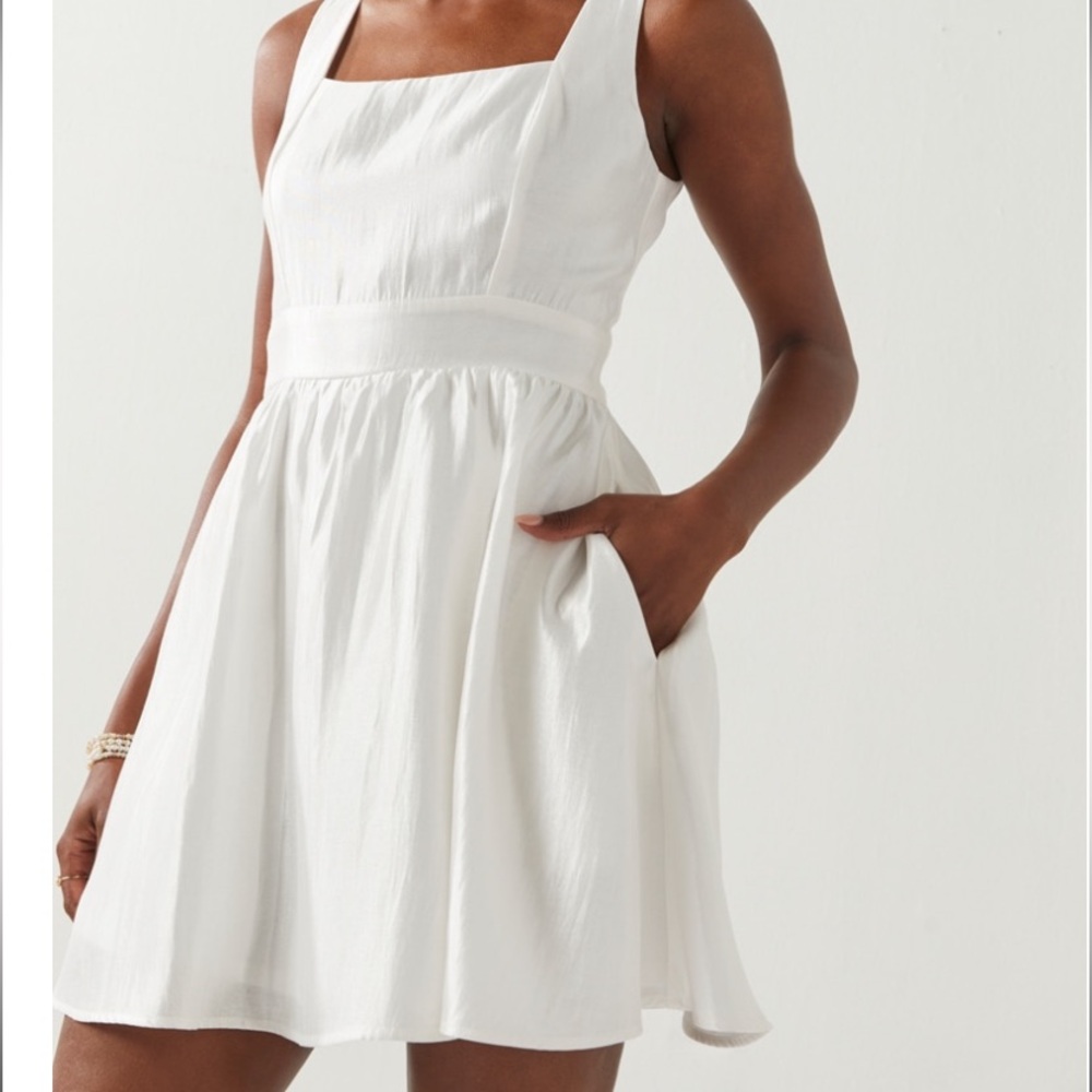 White Graduation Dress with Pockets